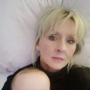 Meet your Posher, Pam